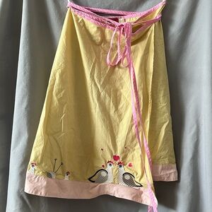 Ginka Skirt with Love Birds Embroidery